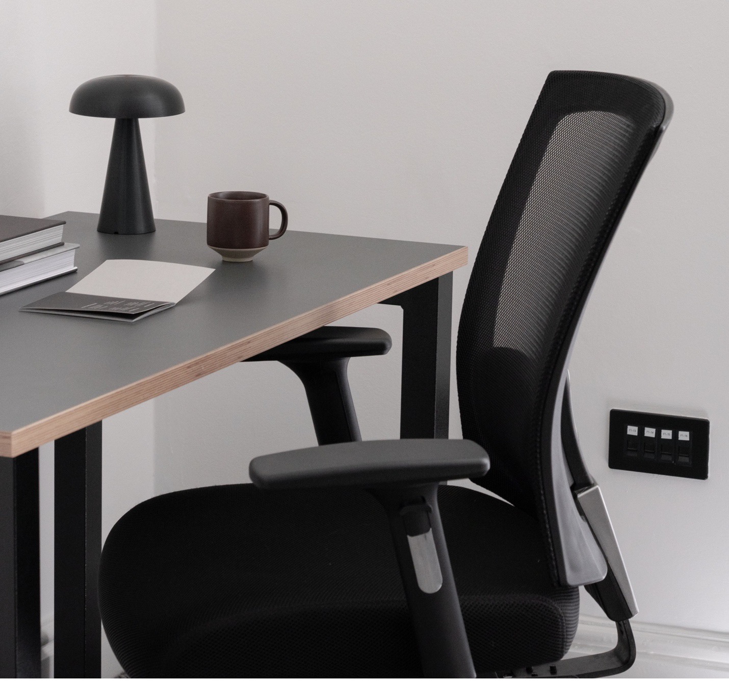 Ergonomic-office-furniture-office-perk